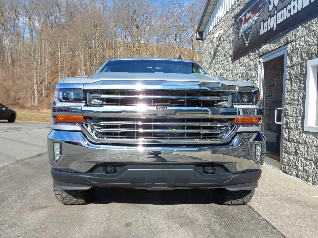 Chevrolet Silverado 1500 4WD Crew Cab 143.5" LT w/1LT 2016