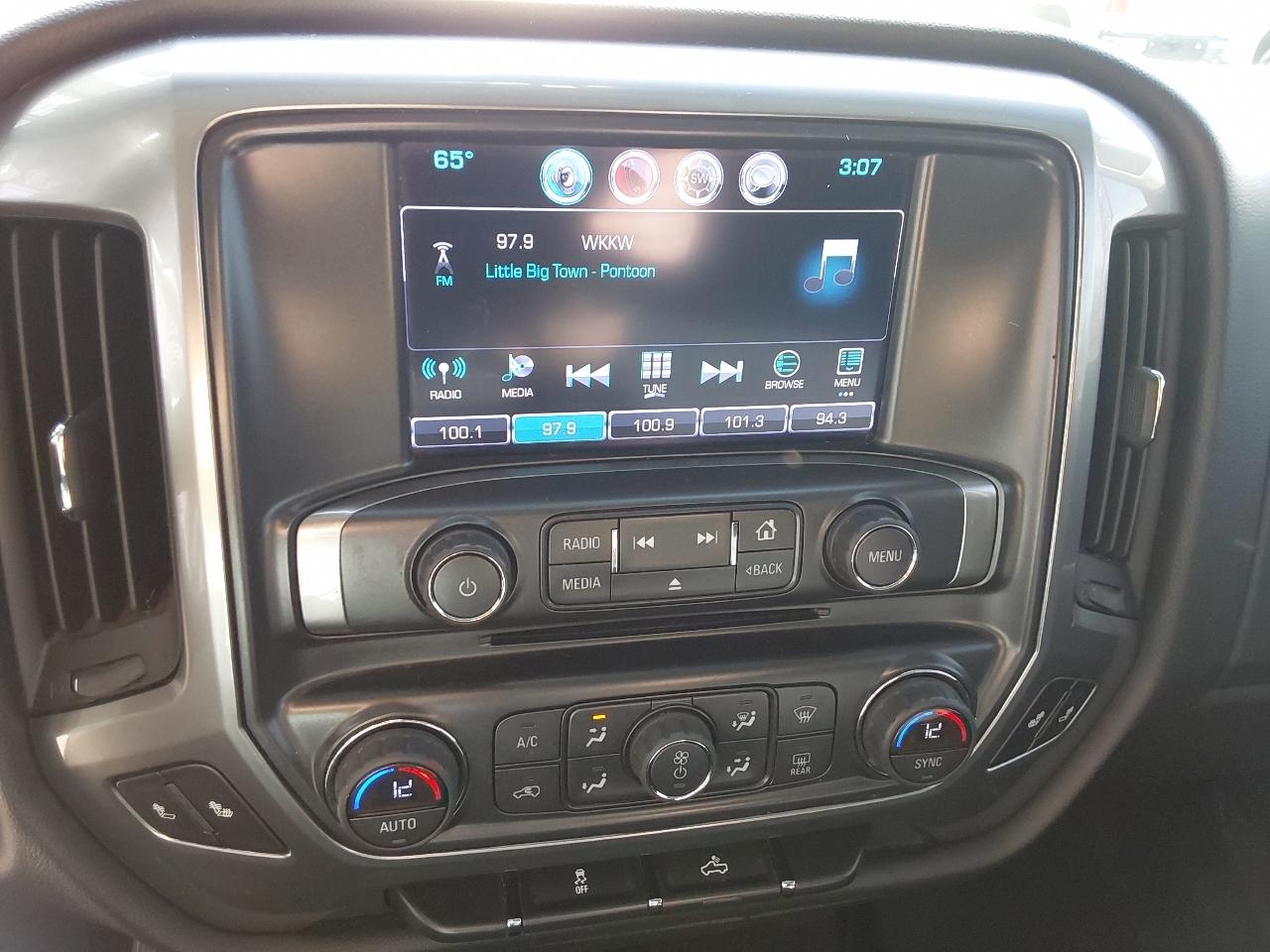 Chevrolet Silverado 1500 4WD Crew Cab 143.5" LT w/1LT 2016