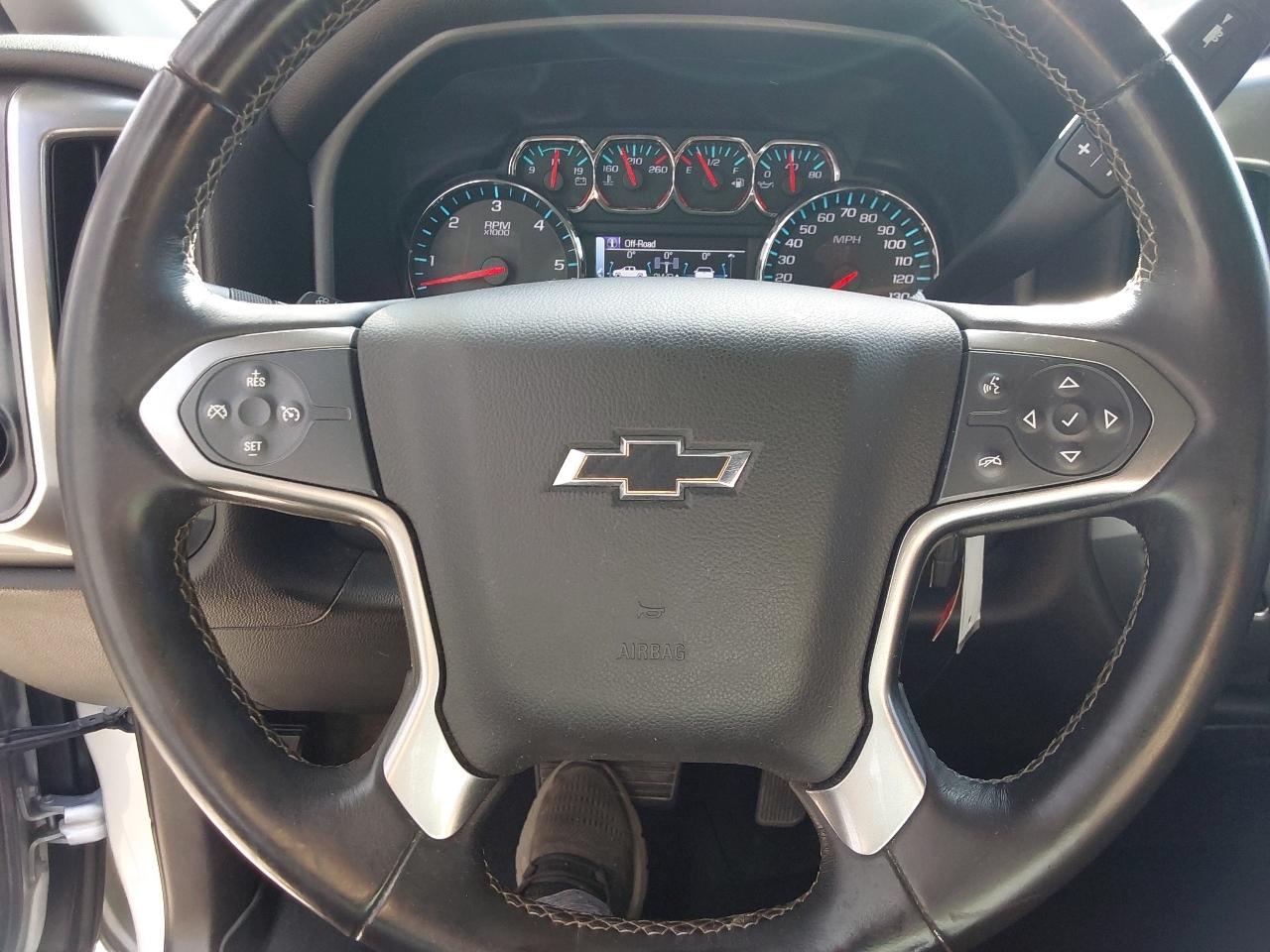 Chevrolet Silverado 1500 4WD Crew Cab 143.5" LT w/1LT 2016