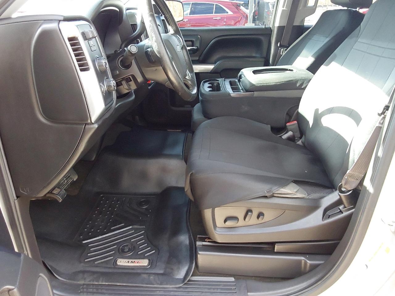 Chevrolet Silverado 1500 4WD Crew Cab 143.5" LT w/1LT 2016