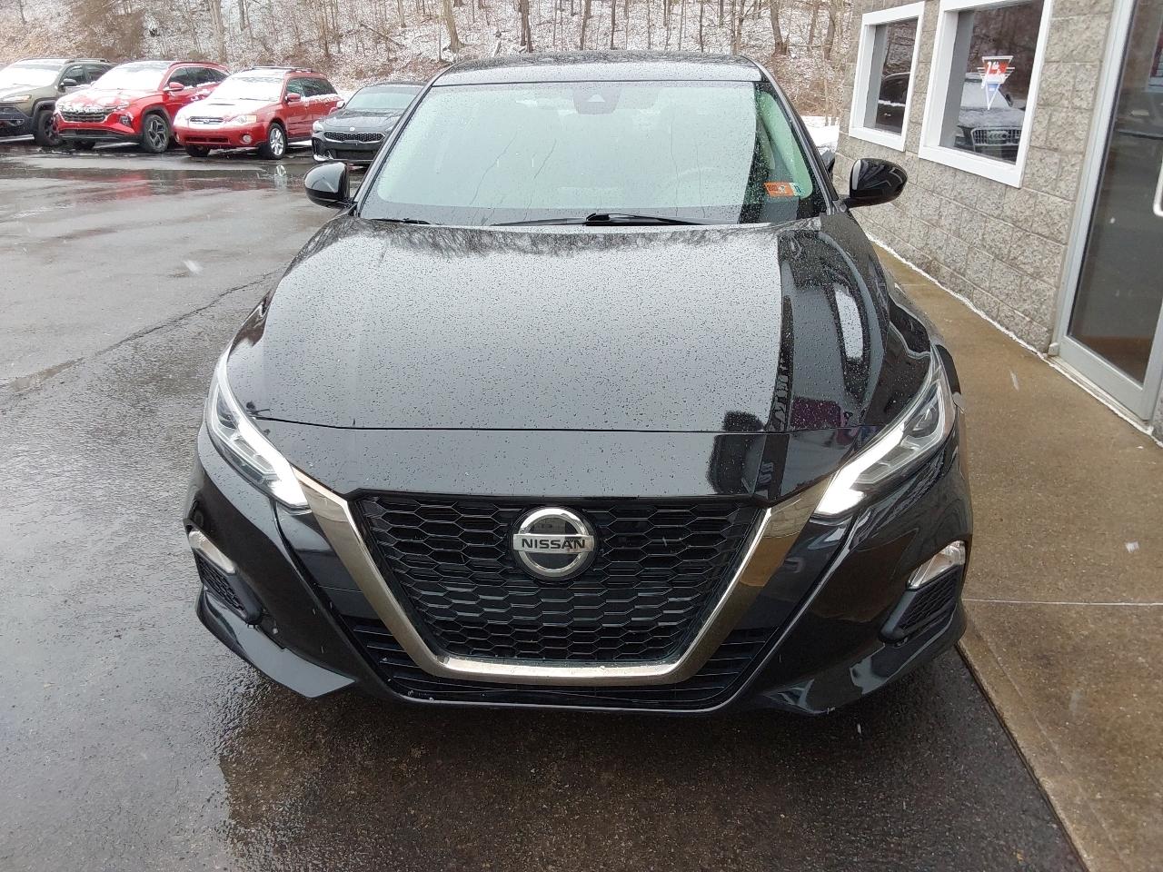 Nissan Altima 2.5 SR AWD Sedan 2020