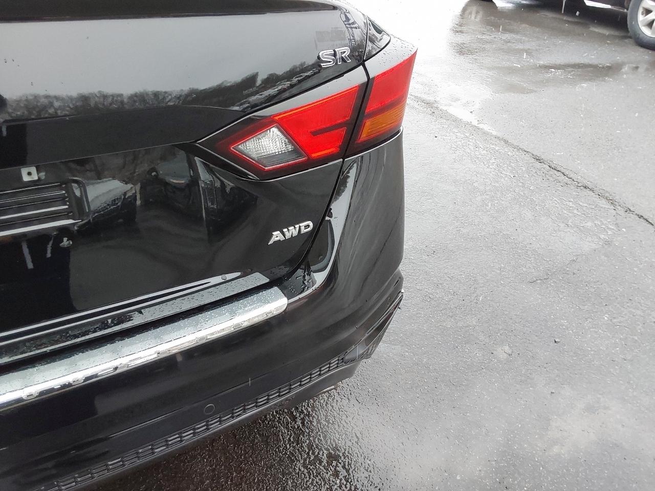 Nissan Altima 2.5 SR AWD Sedan 2020