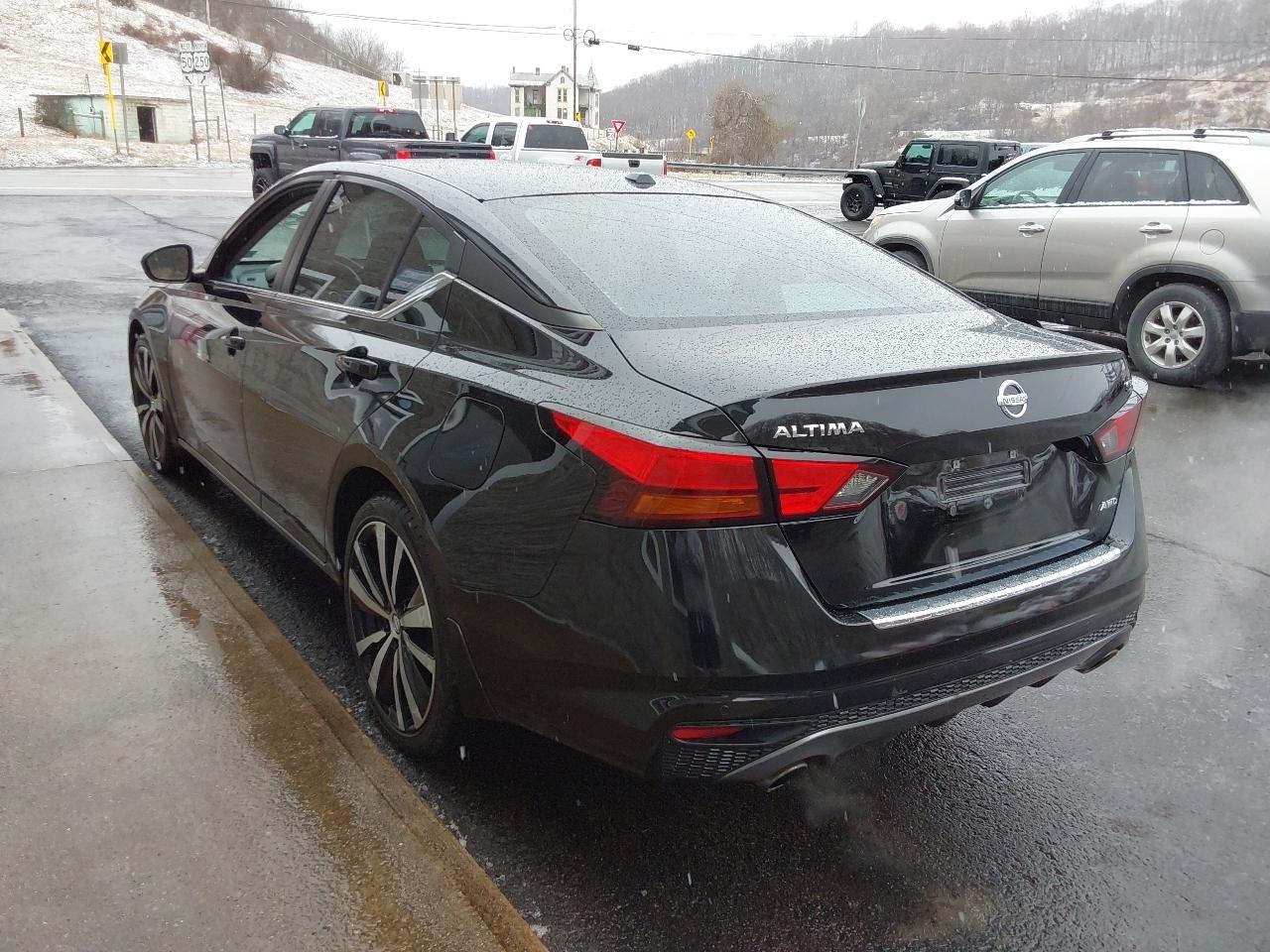 Nissan Altima 2.5 SR AWD Sedan 2020