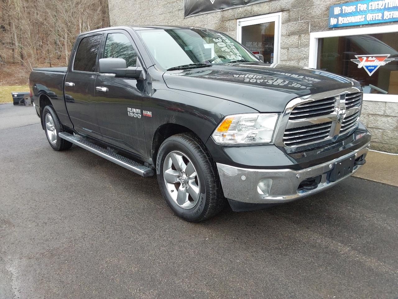 RAM 1500 Big Horn 4x4 Crew Cab 6'4" Box 2017