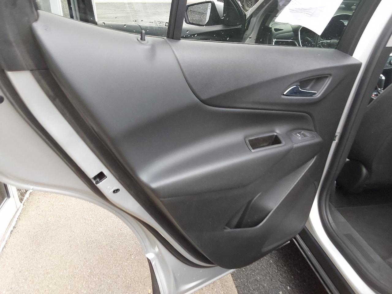 Chevrolet Equinox AWD 4dr LT w/1LT 2020