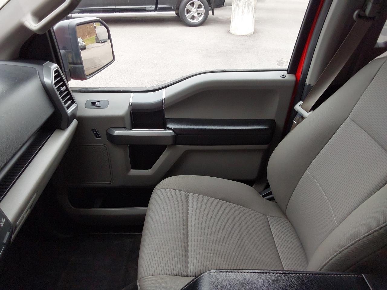 Ford F-150 FX4 SuperCrew 5.5-ft. Bed 4WD 2019