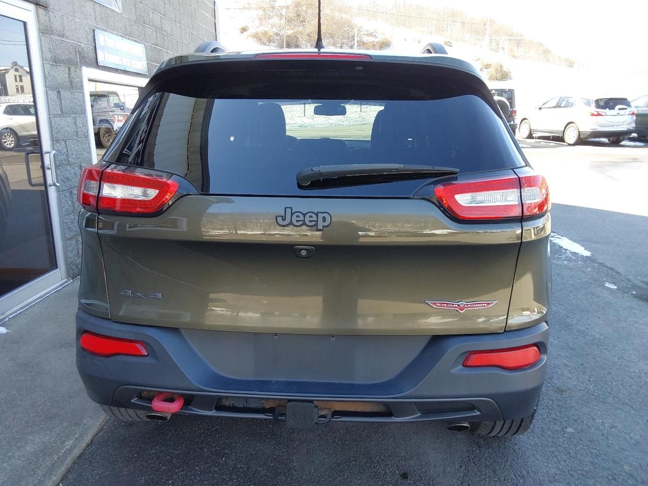 Jeep Cherokee 4WD 4dr Trailhawk 2015