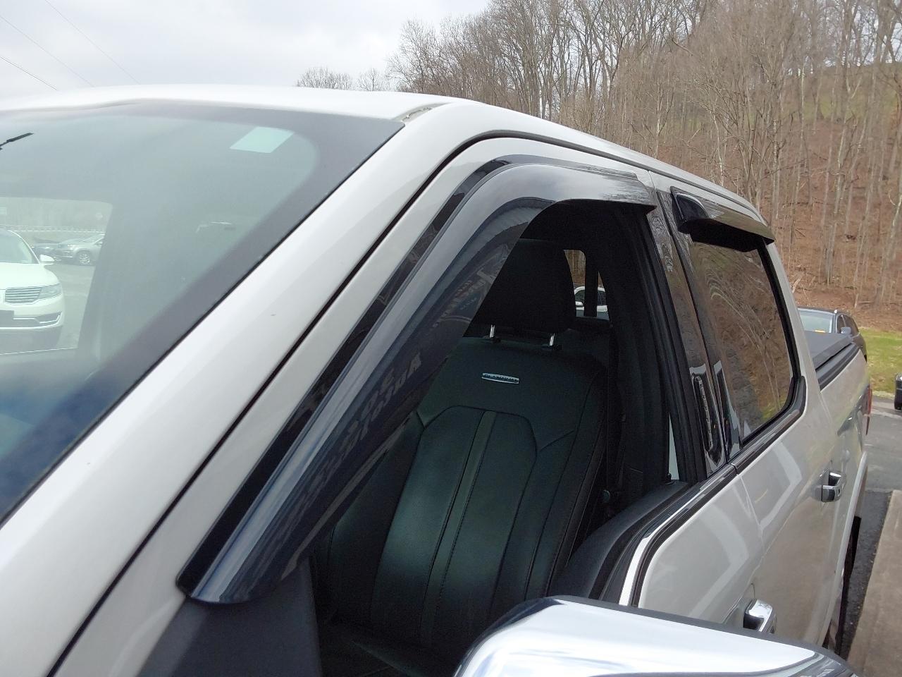 Ford F-150 4WD SuperCrew 145" Platinum 2016