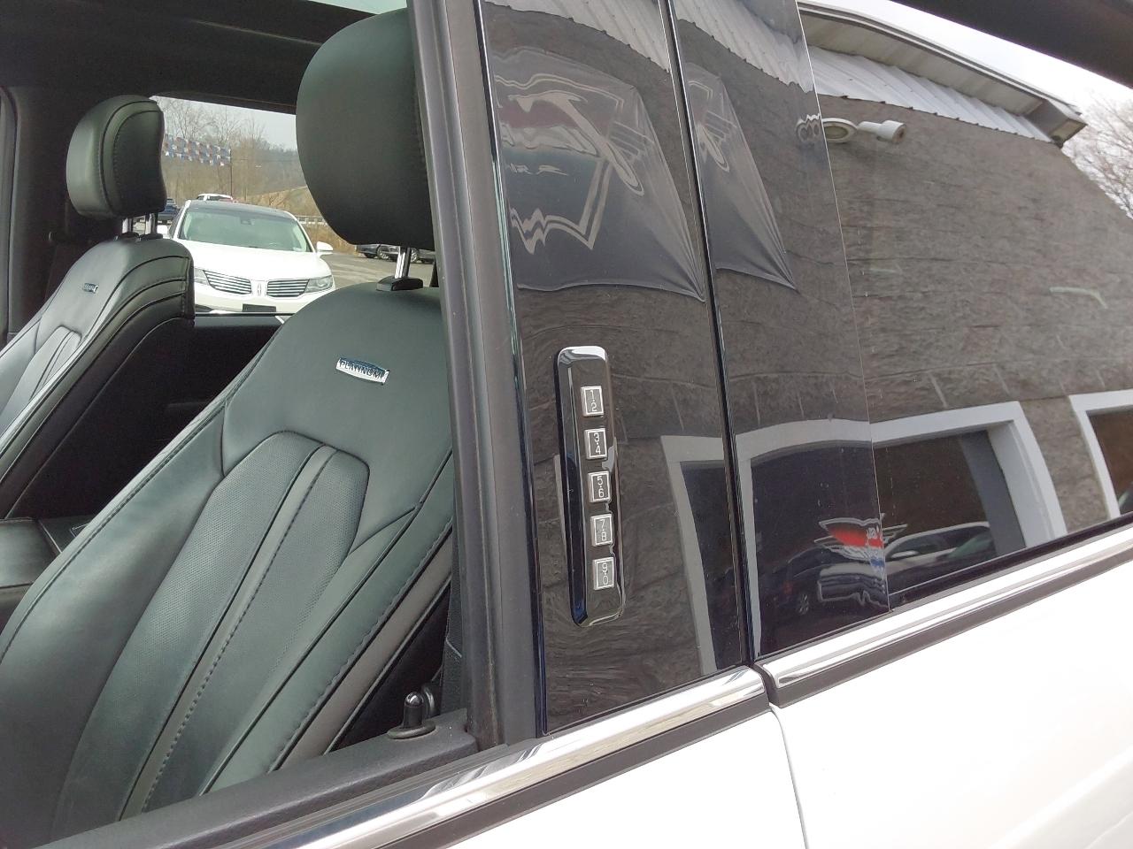 Ford F-150 4WD SuperCrew 145" Platinum 2016