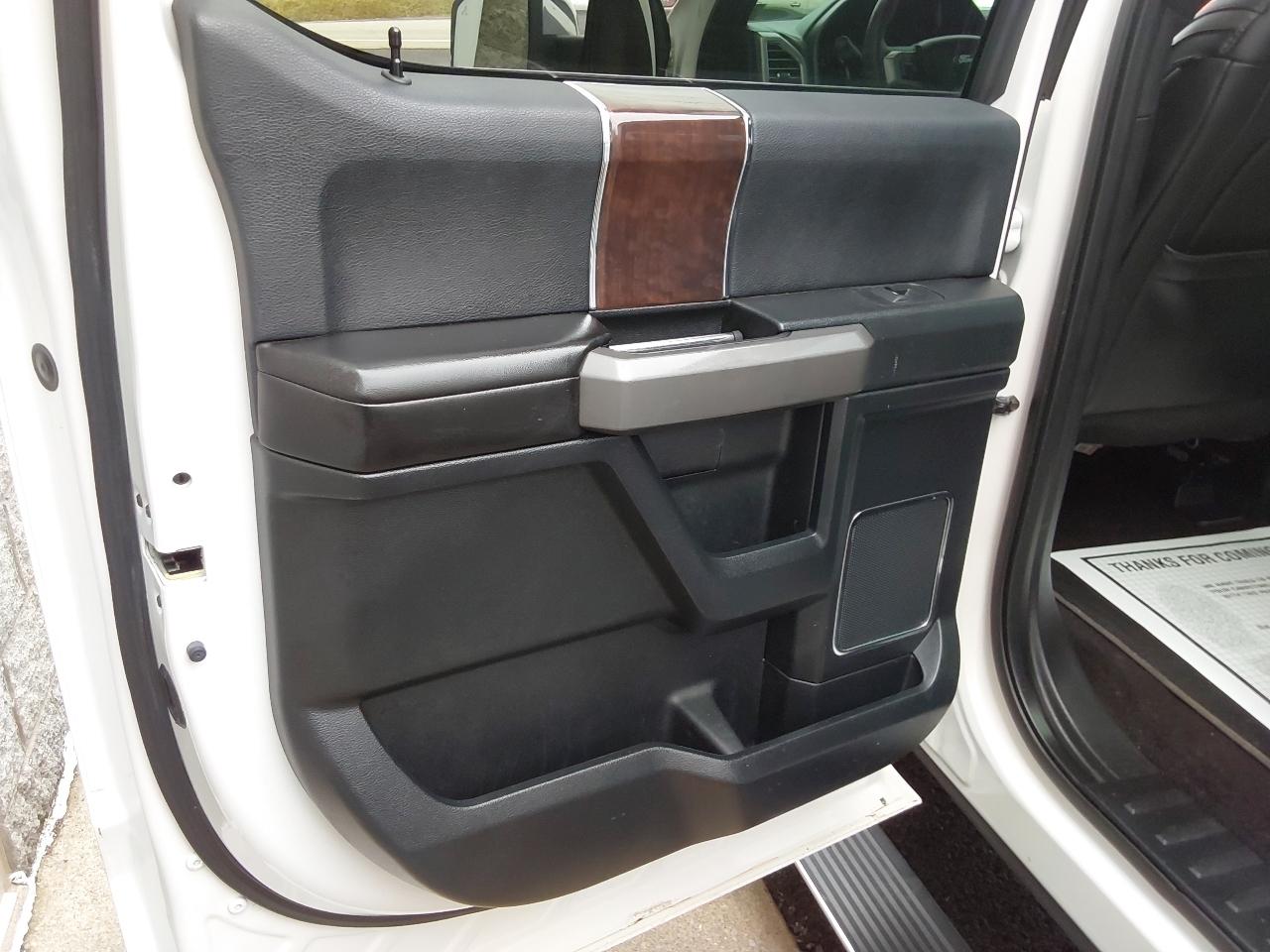 Ford F-150 4WD SuperCrew 145" Platinum 2016