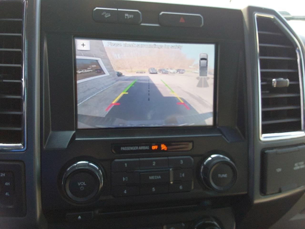 Ford F-150 4WD SuperCrew 145" XLT 2016