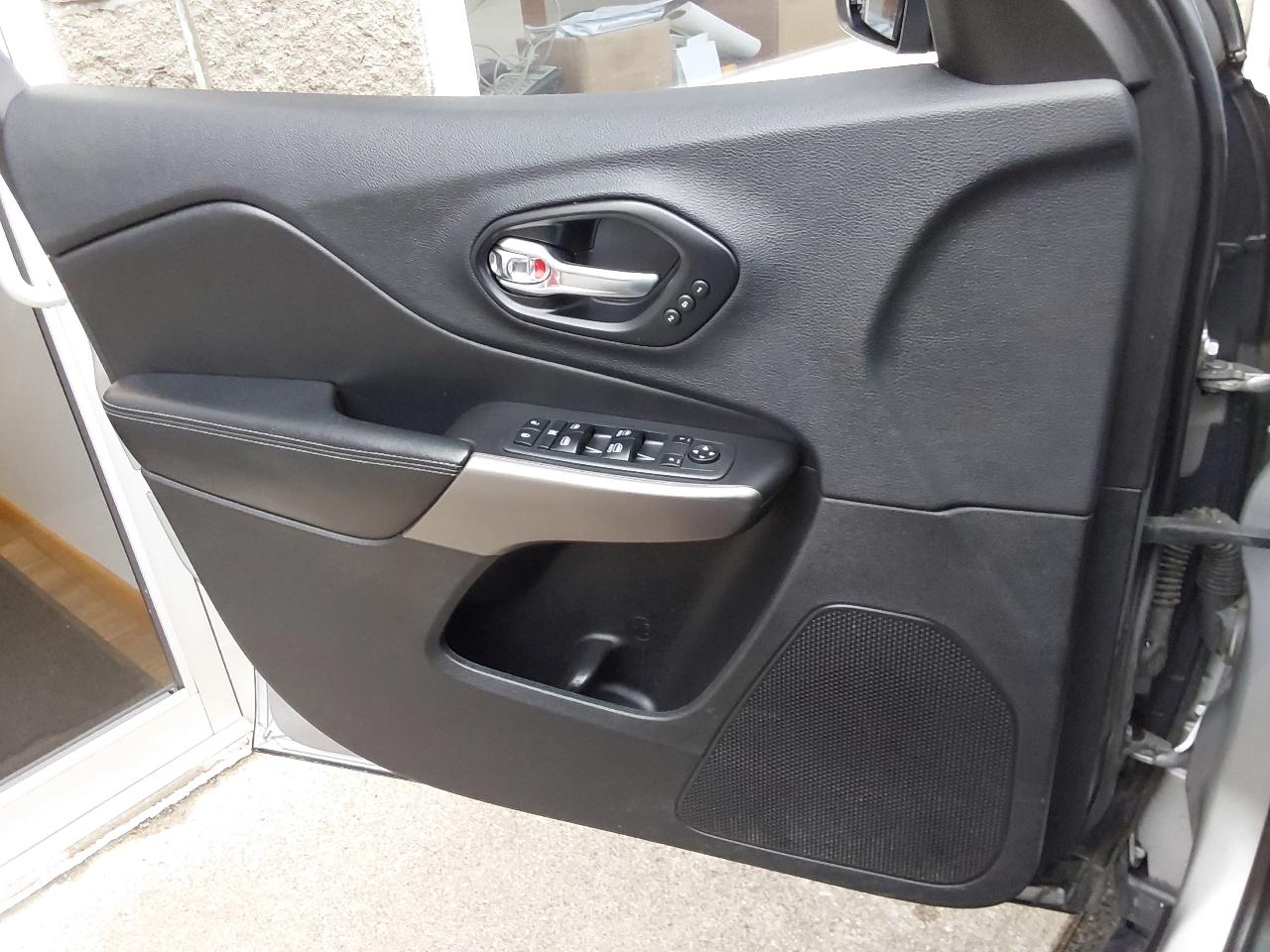 Jeep Cherokee Limited 4x4 2019