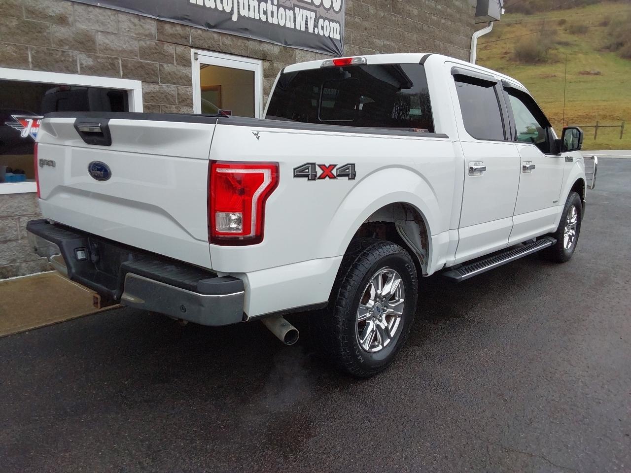 Ford F-150 4WD SuperCrew 145" XLT 2015