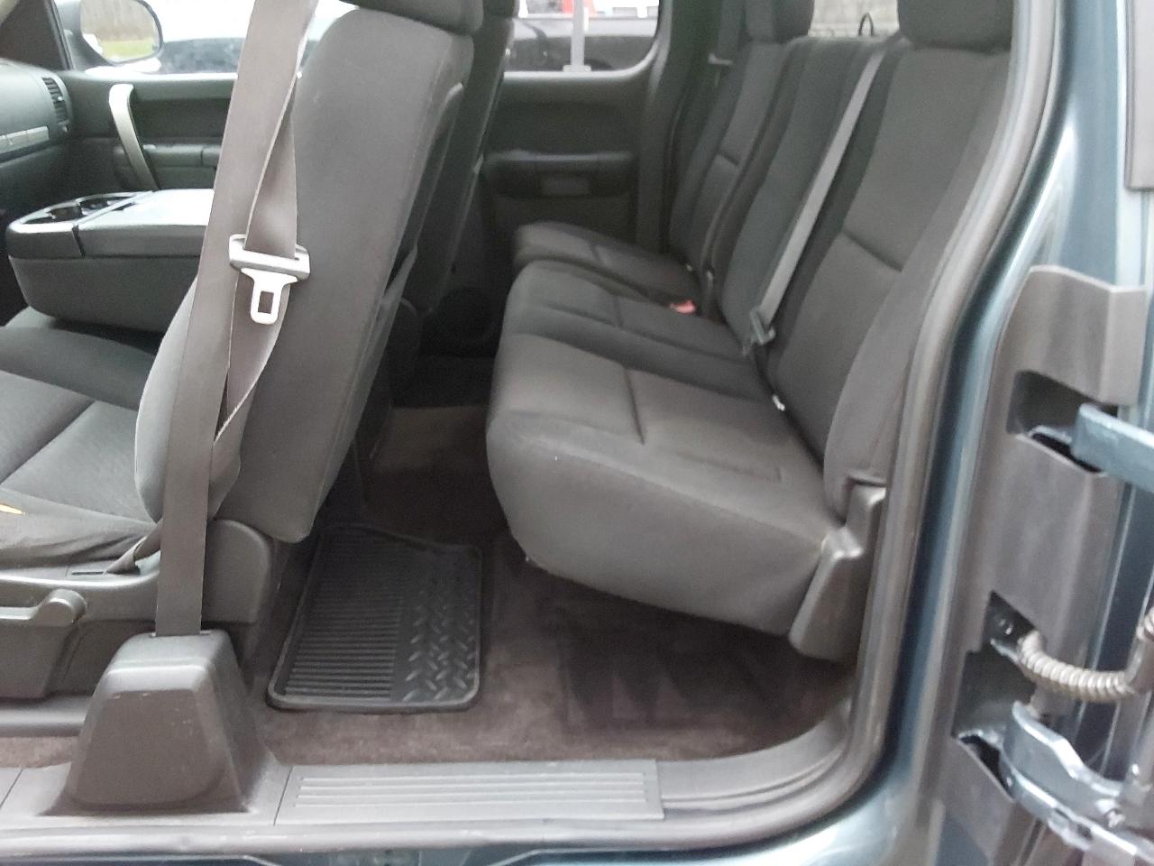 GMC Sierra 1500 4WD Ext Cab 143.5" SLE 2013