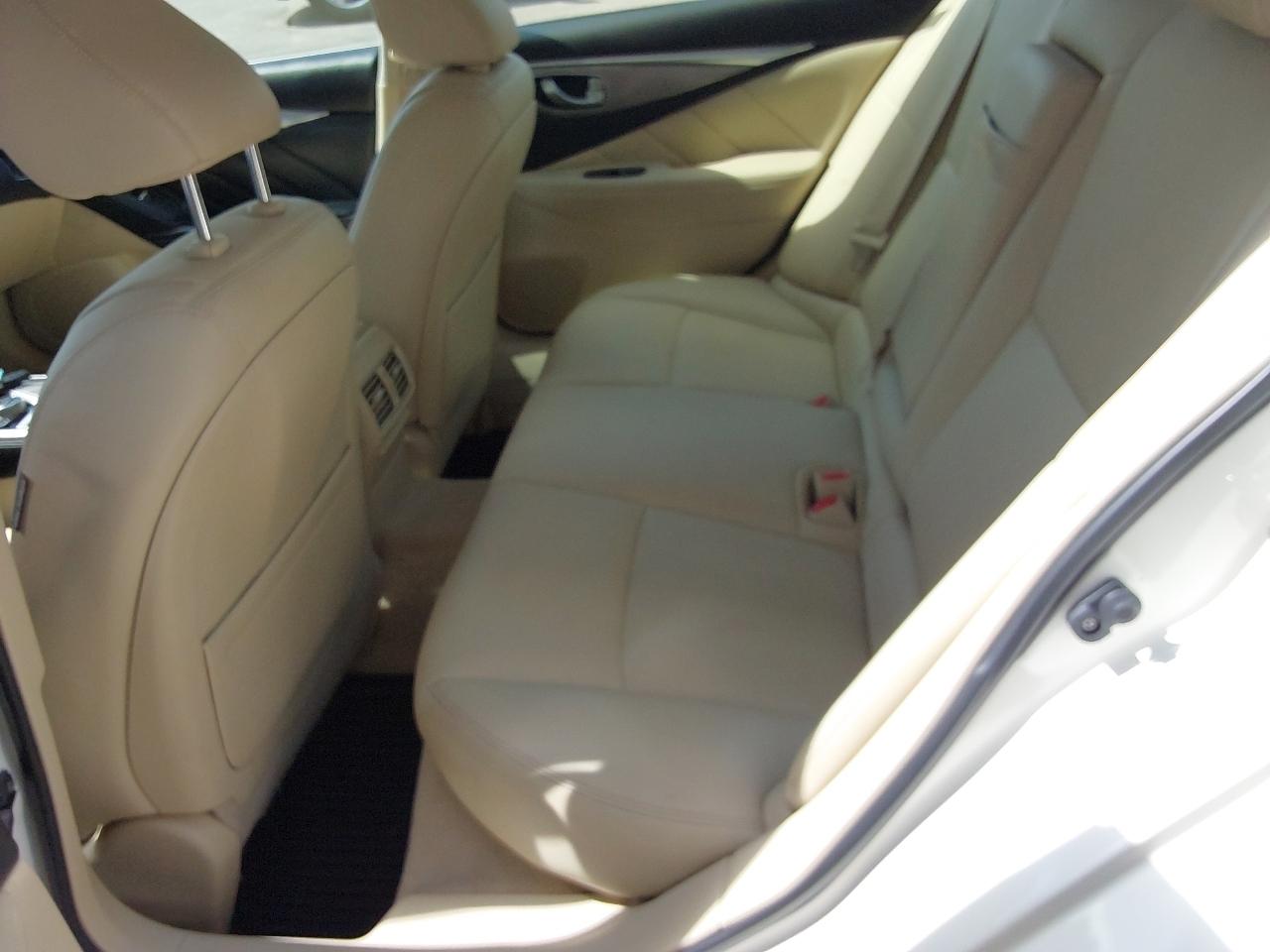 Infiniti Q50 4dr Sdn Premium AWD 2015