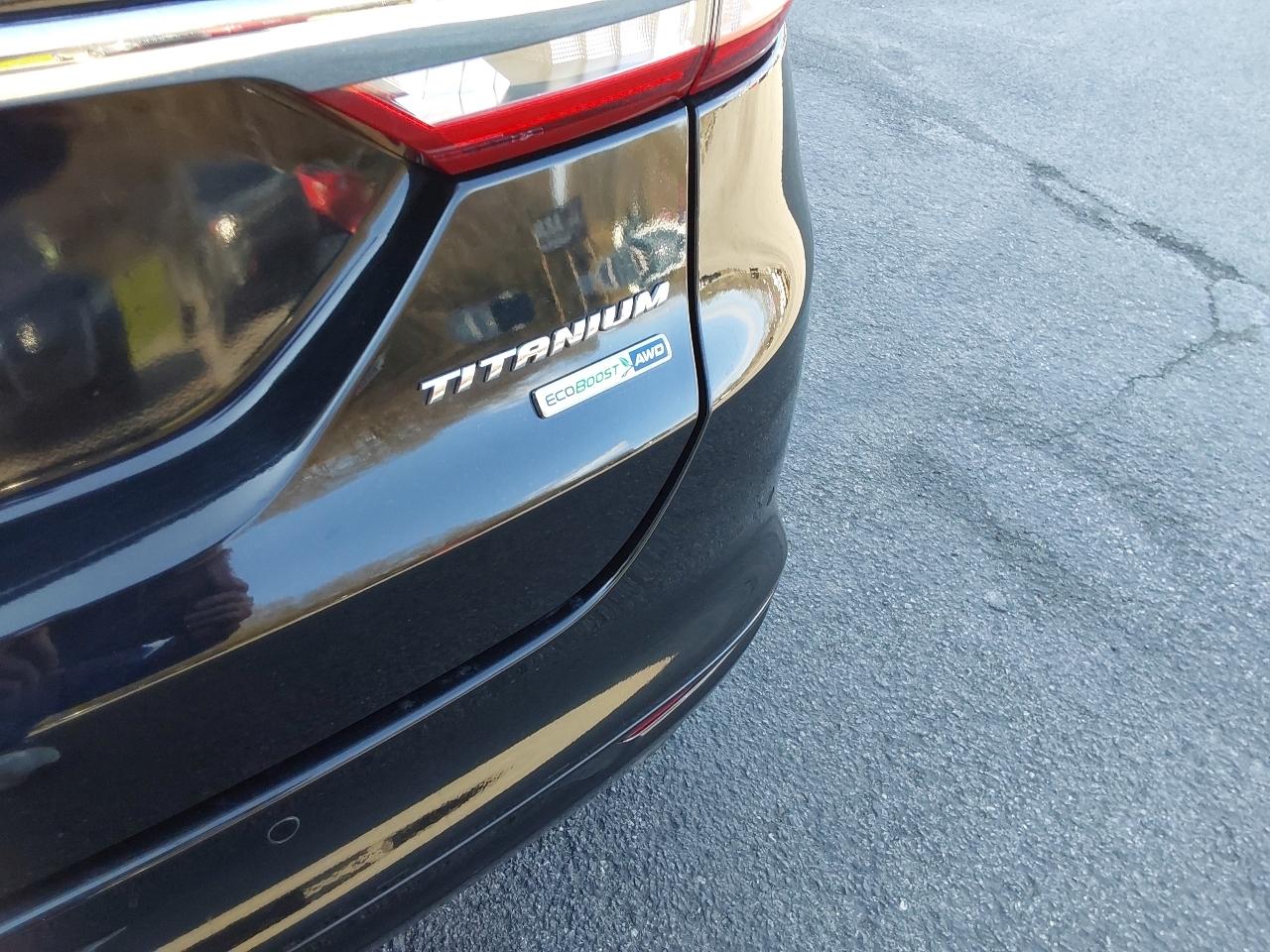 Ford Fusion Titanium AWD 2017