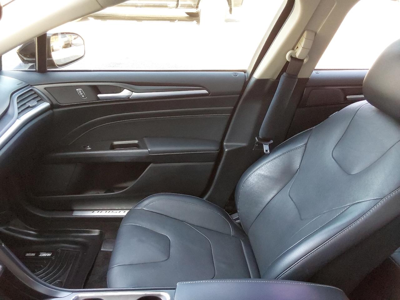 Ford Fusion Titanium AWD 2017