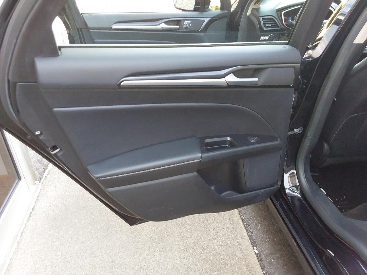 Ford Fusion Titanium AWD 2017