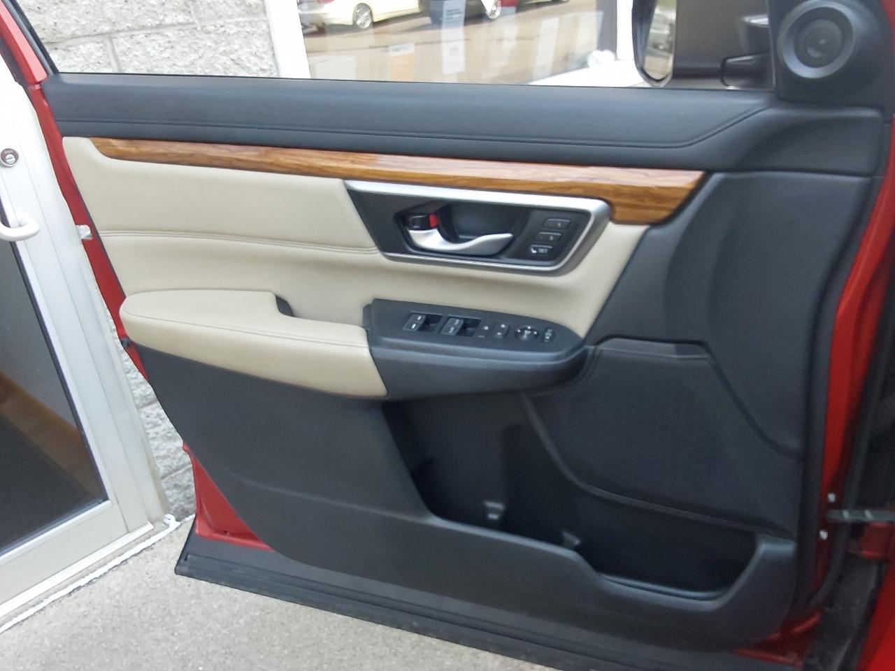 Honda CR-V Touring AWD 2017