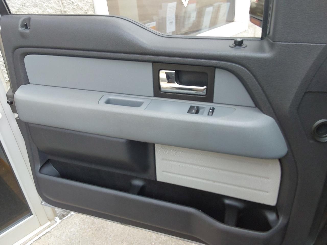 Ford F-150 2WD Reg Cab 126" XLT 2013