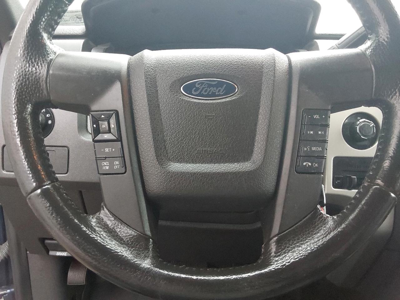 Ford F-150 4WD SuperCab 145" XLT 2014