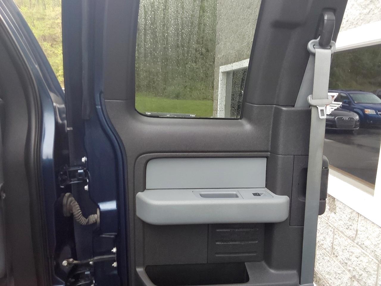 Ford F-150 4WD SuperCab 145" XLT 2014