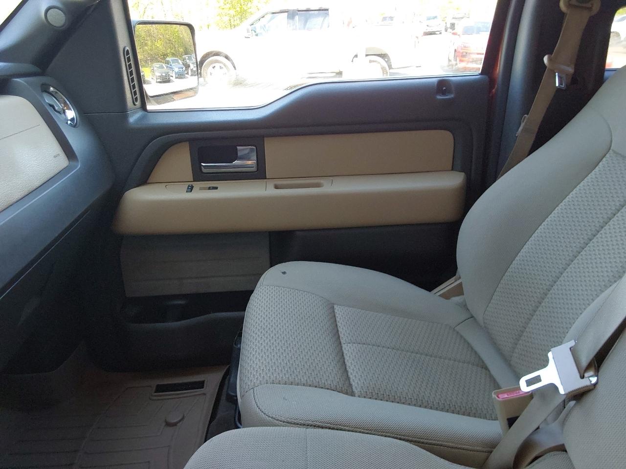 Ford F-150 4WD SuperCrew 145" XLT 2014