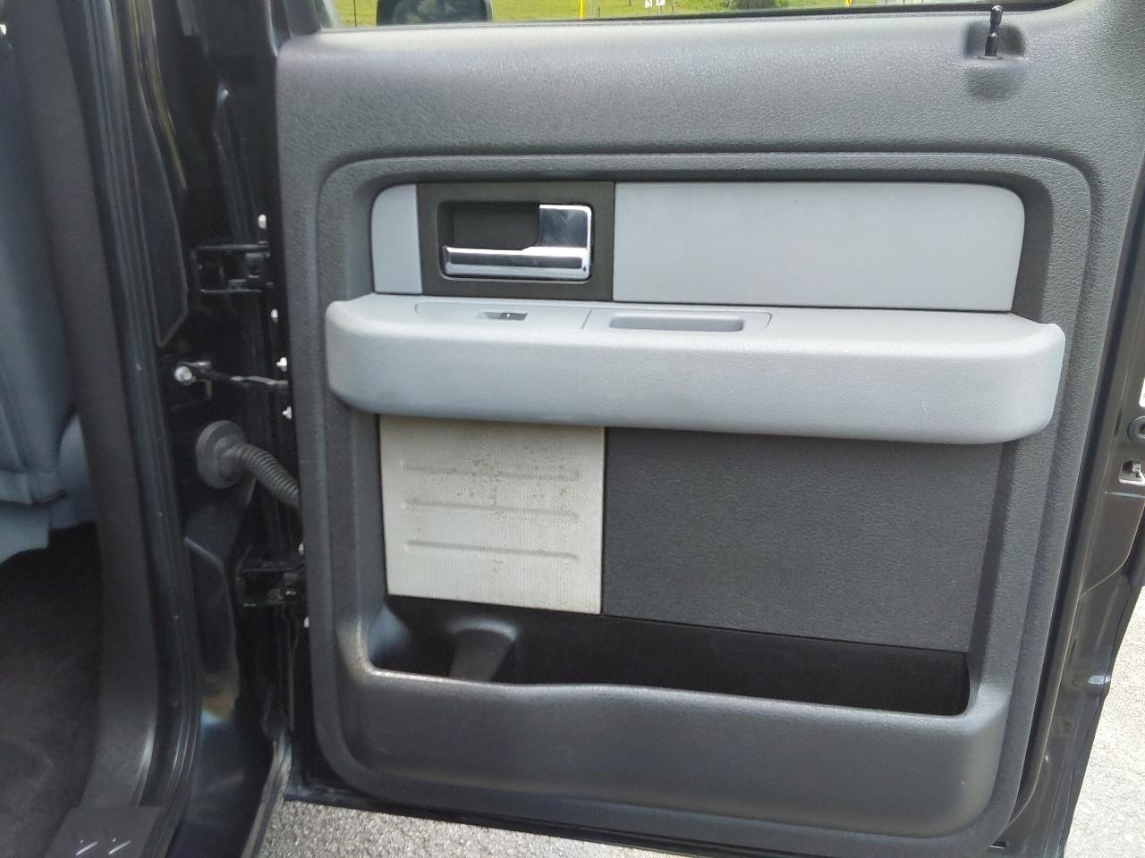Ford F-150 4WD SuperCrew 145" XLT 2013