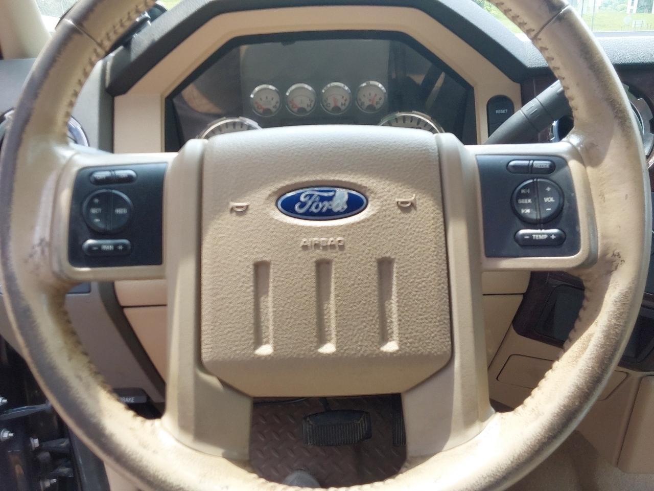 Ford Super Duty F-250 SRW 4WD SuperCab 142" Lariat 2008