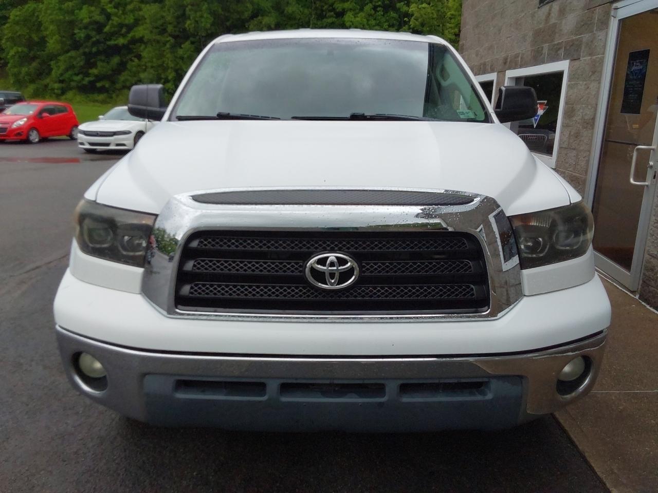 Toyota Tundra 4WD Double 145.7" 4.7L V8 SR5 (Natl 2007
