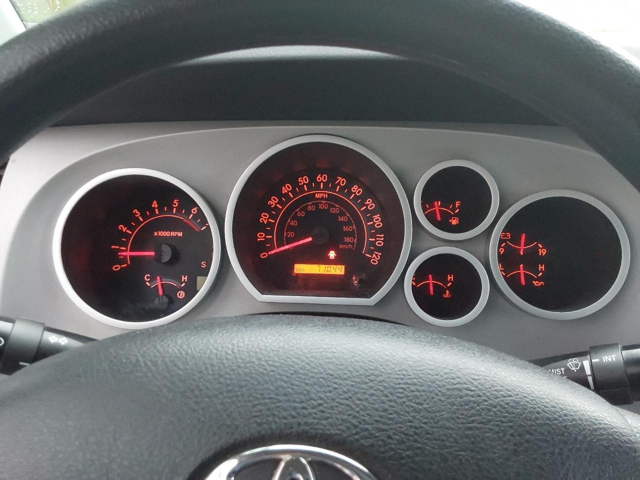 Toyota Tundra 4WD Double 145.7" 4.7L V8 SR5 (Natl 2007