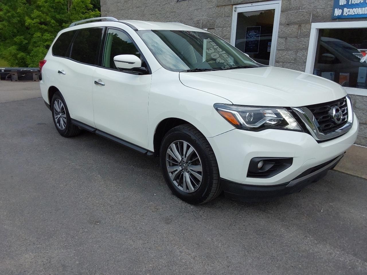 Nissan Pathfinder 4x4 SL 2019