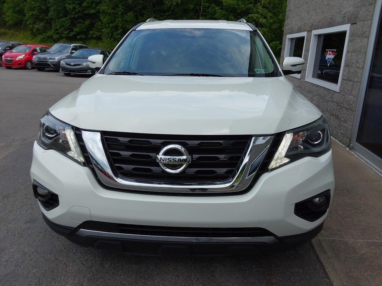 Nissan Pathfinder 4x4 SL 2019