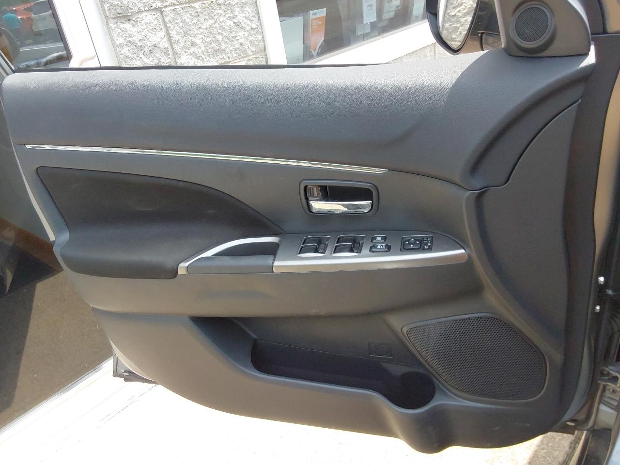 Mitsubishi Outlander Sport SE 2.4 AWC CVT 2021