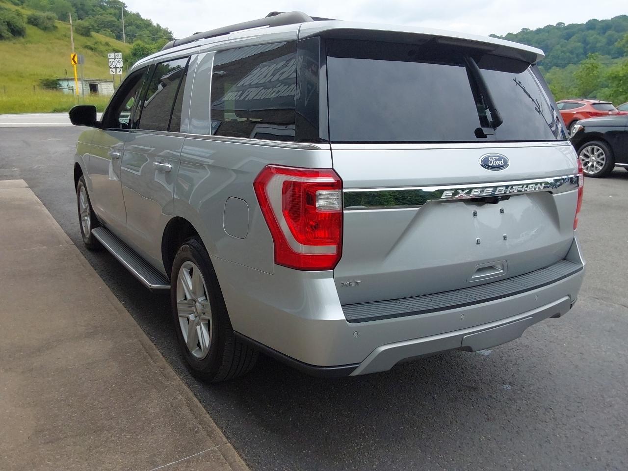 Ford Expedition XLT 4x4 2019