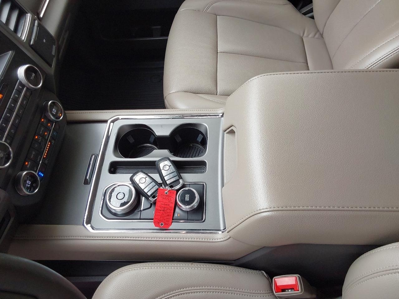 Ford Expedition XLT 4x4 2019