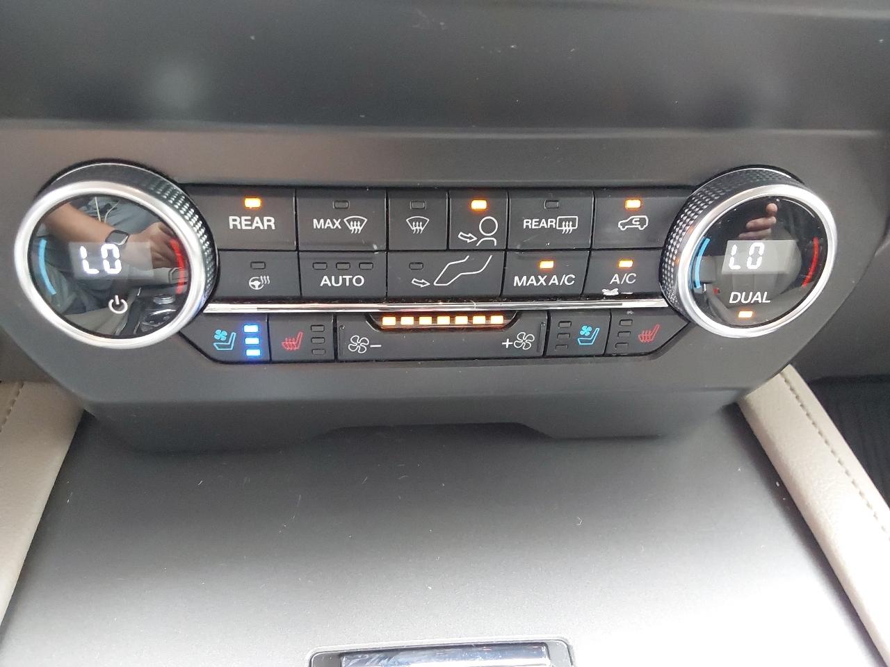 Ford Expedition XLT 4x4 2019