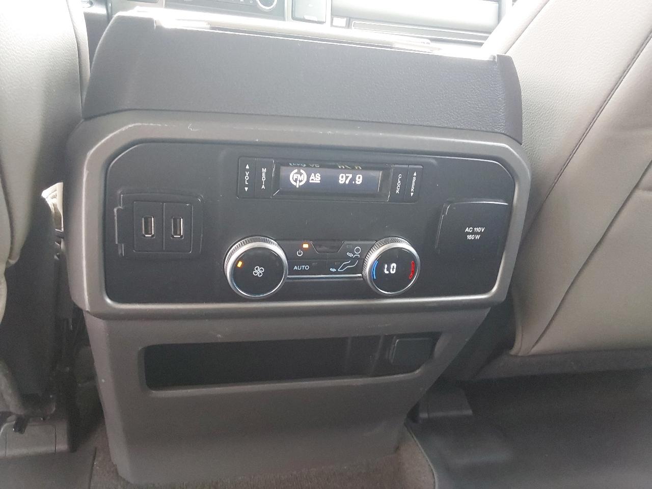 Ford Expedition XLT 4x4 2019