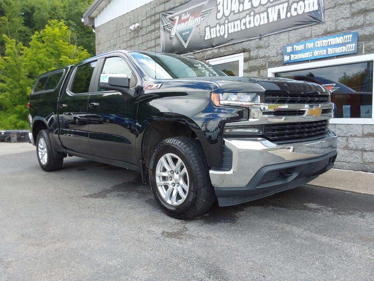 Chevrolet Silverado 1500 4WD Crew Cab 147" LT 2020