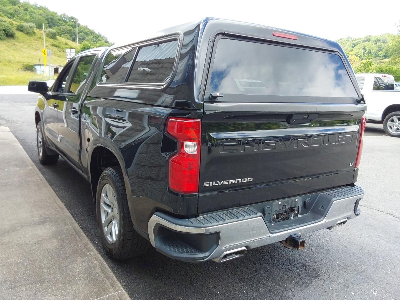 Chevrolet Silverado 1500 4WD Crew Cab 147" LT 2020
