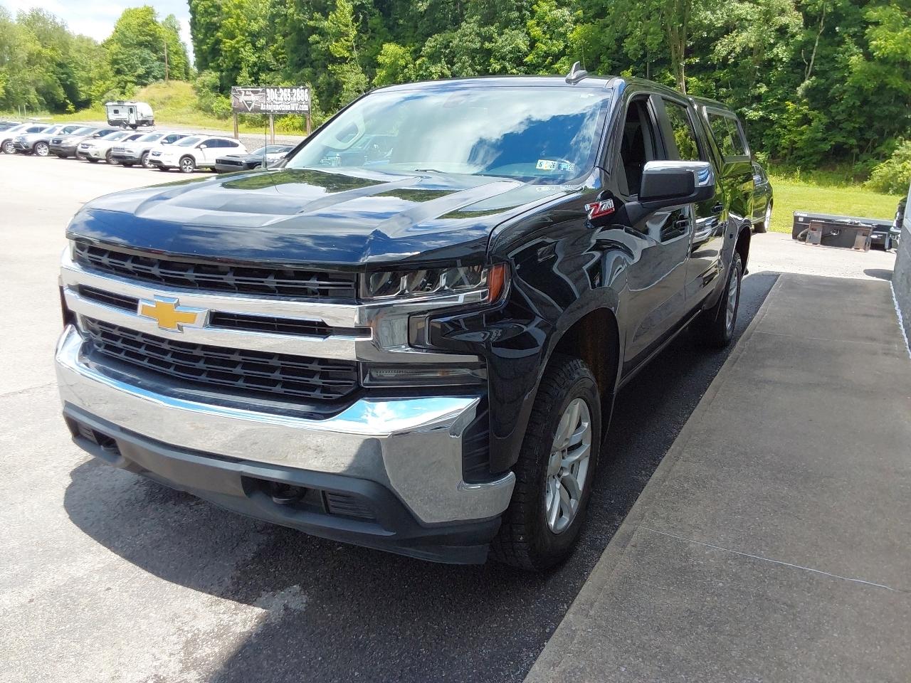 Chevrolet Silverado 1500 4WD Crew Cab 147" LT 2020