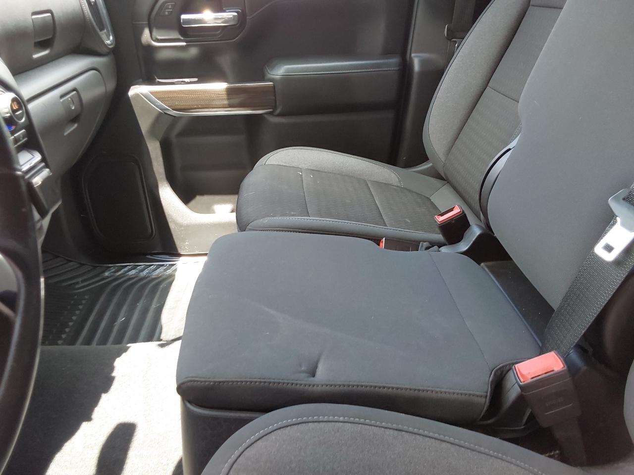 Chevrolet Silverado 1500 4WD Crew Cab 147" LT 2020