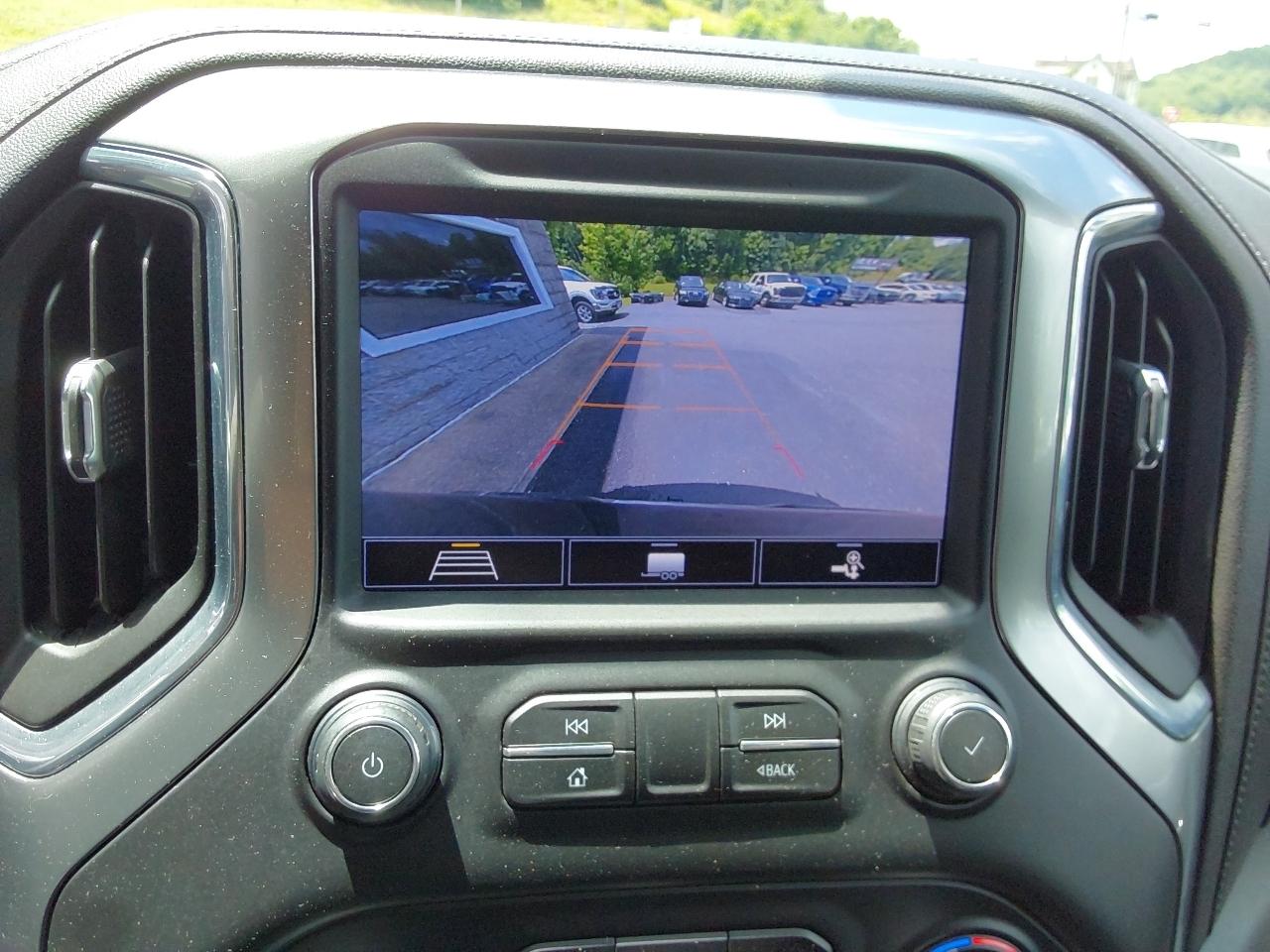 Chevrolet Silverado 1500 4WD Crew Cab 147" LT 2020