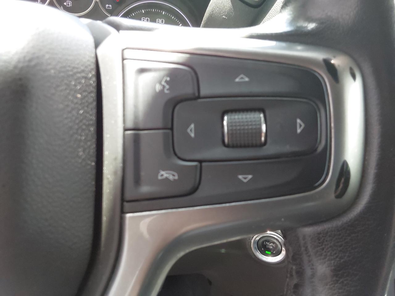 Chevrolet Silverado 1500 4WD Crew Cab 147" LT 2020