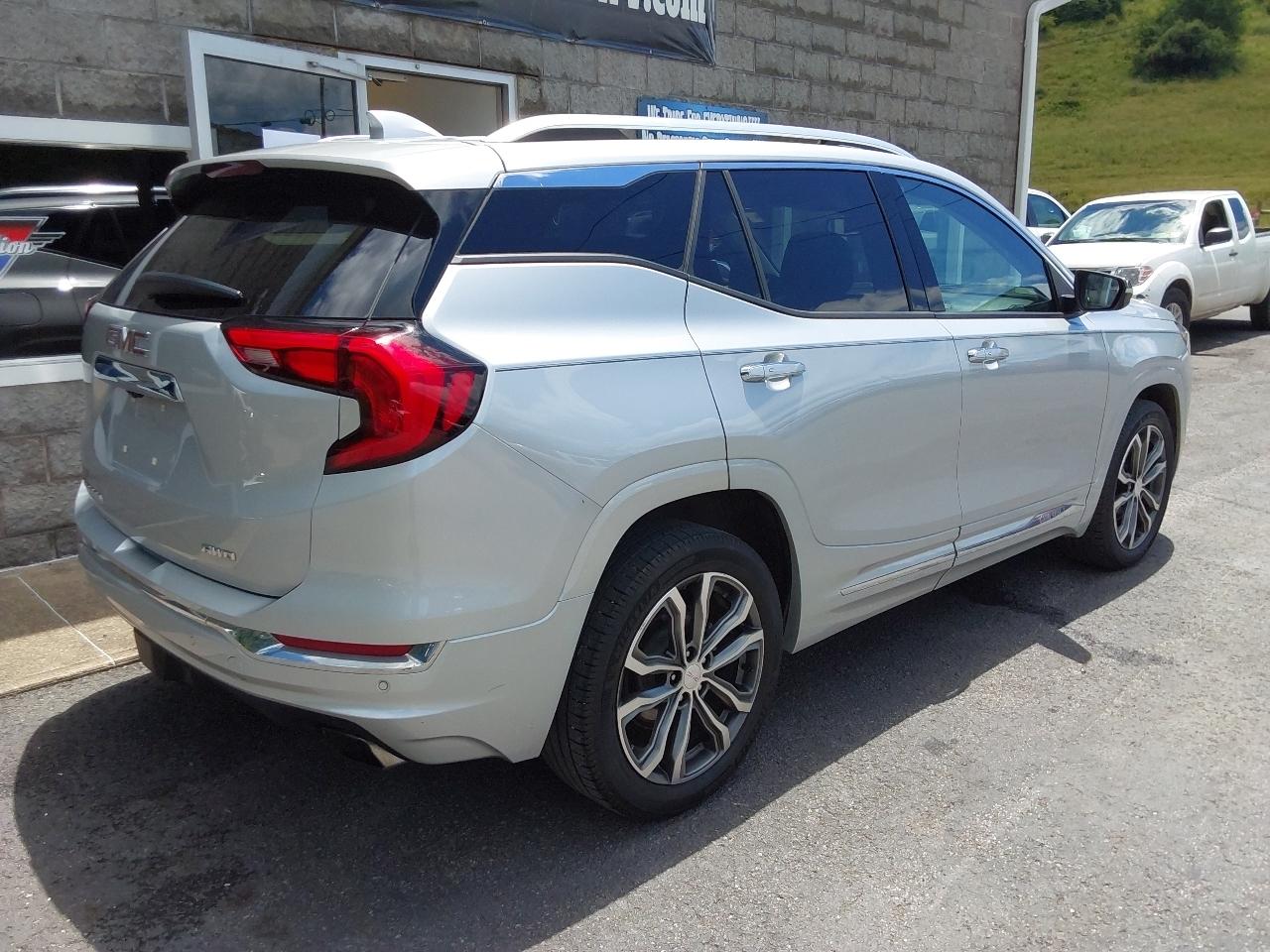 GMC Terrain AWD 4dr Denali 2020