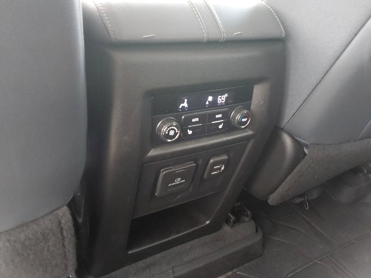 Chevrolet Traverse AWD 4dr Premier 2021