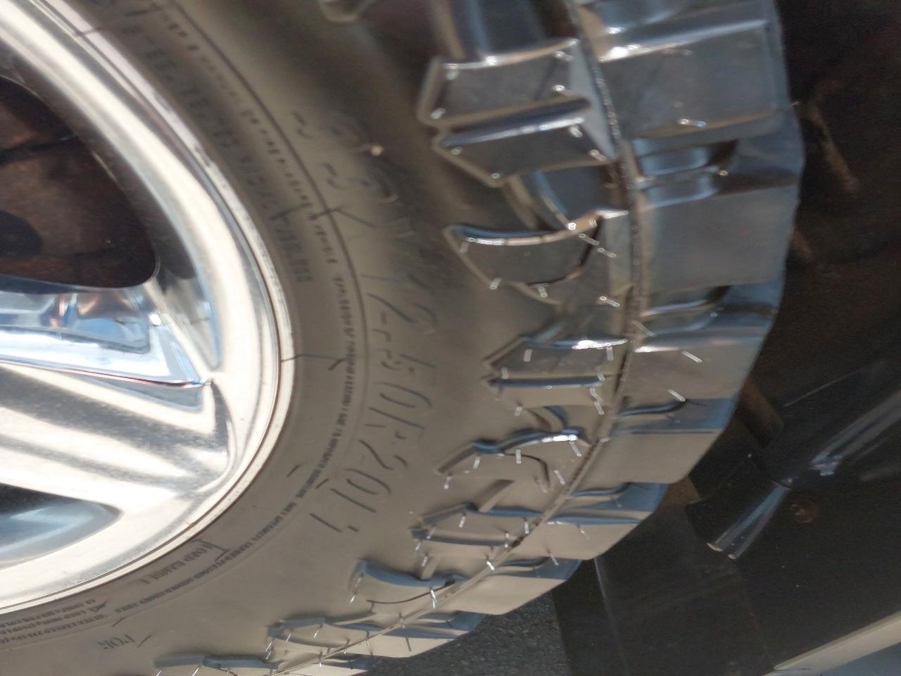 RAM 1500 Classic Express 4x4 Quad Cab 6'4" Box 2019