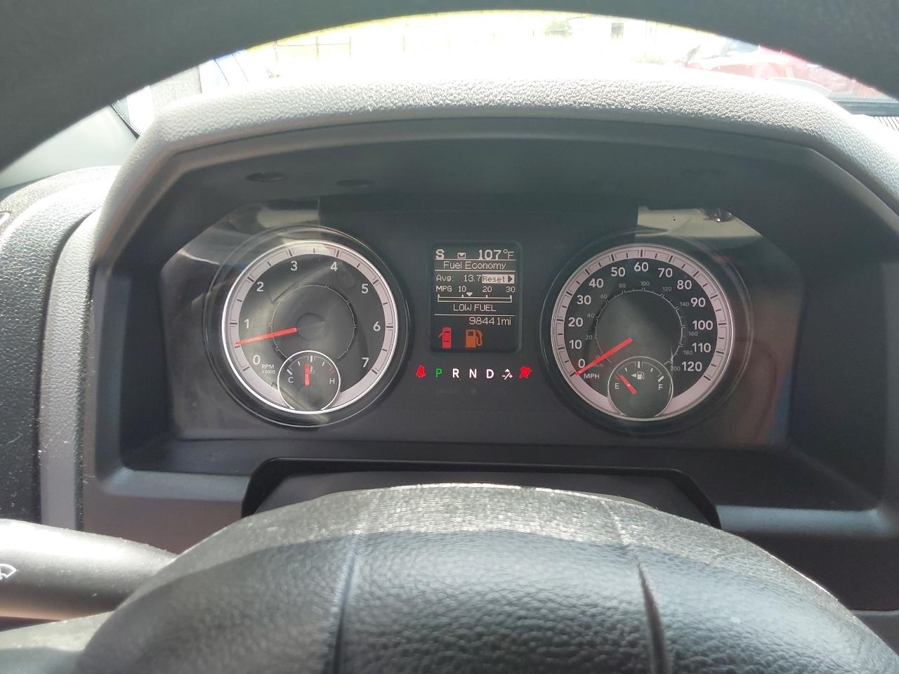 RAM 1500 Classic Express 4x4 Quad Cab 6'4" Box 2019