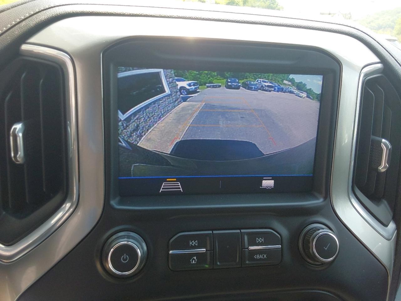 Chevrolet Silverado 1500 4WD Crew Cab 147" RST 2021