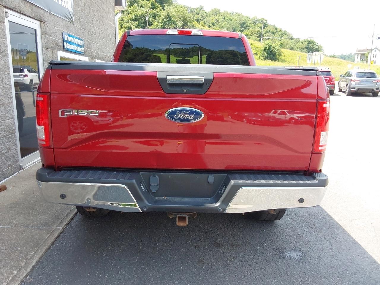 Ford F-150 4WD SuperCrew 145" XLT 2016